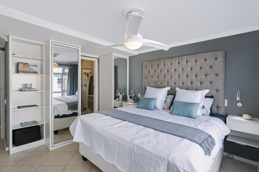 2 Bedroom Property for Sale in Sea Point Western Cape